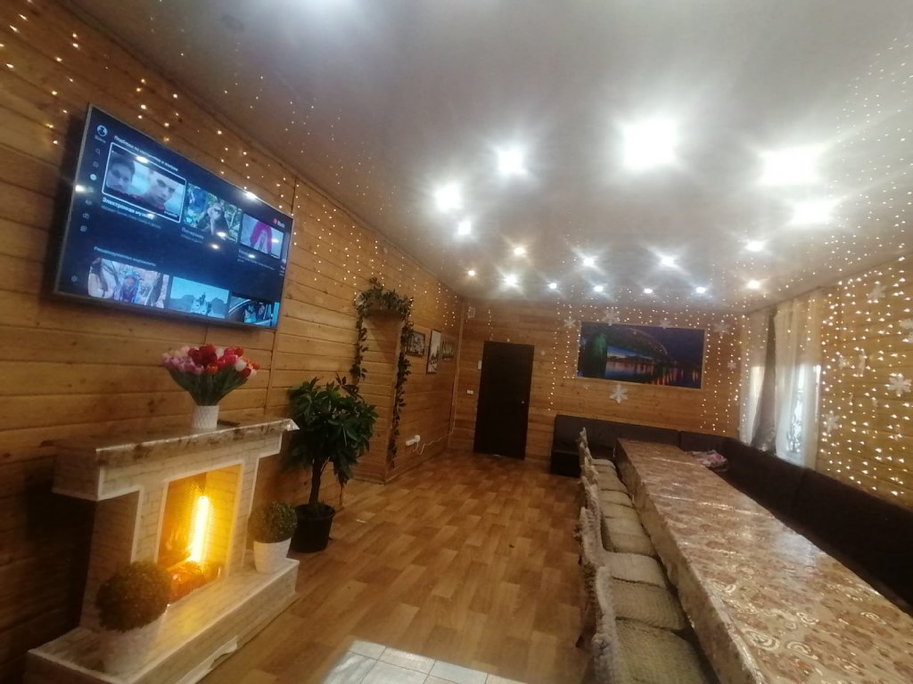 Красноярск: Гостевой дом комплекс на улице Маерчака  109Г/11