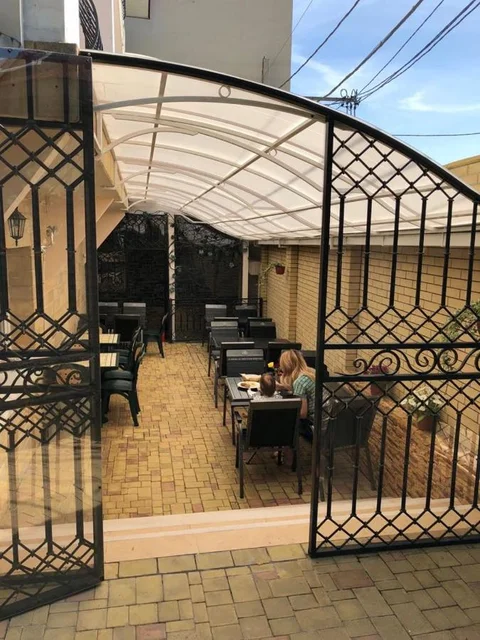 Агой: Sad u Morya Guest House