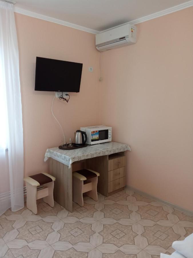 Голубицкая: Komfort Guest House