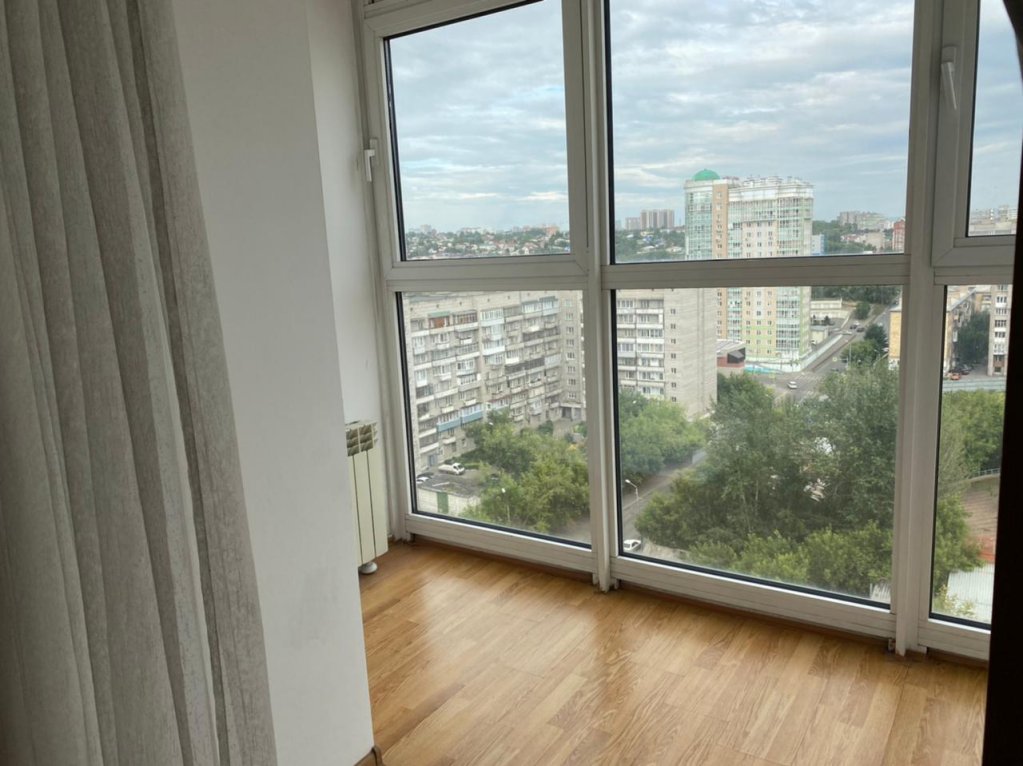 Красноярск: Apartment on Kirova street 43