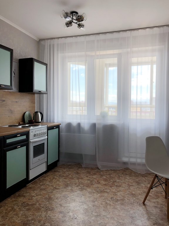 Красноярск: Апартаменты Argentum Home Караульная 82