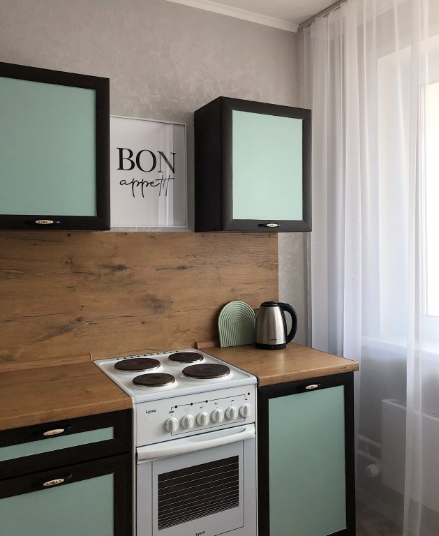 Красноярск: Апартаменты Argentum Home Караульная 82