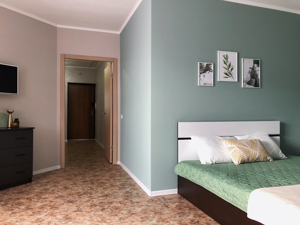 Красноярск: Апартаменты Argentum Home Караульная 82