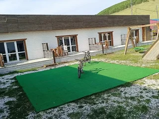 Большое Голоустное: База отдыха Байкал Холидей