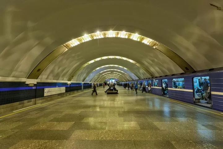 Санкт-Петербург: Хостел На Удельной