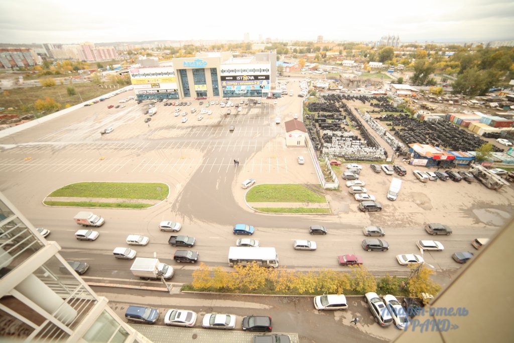 Красноярск: Апартаменты 11 Этаж Авиаторов 23