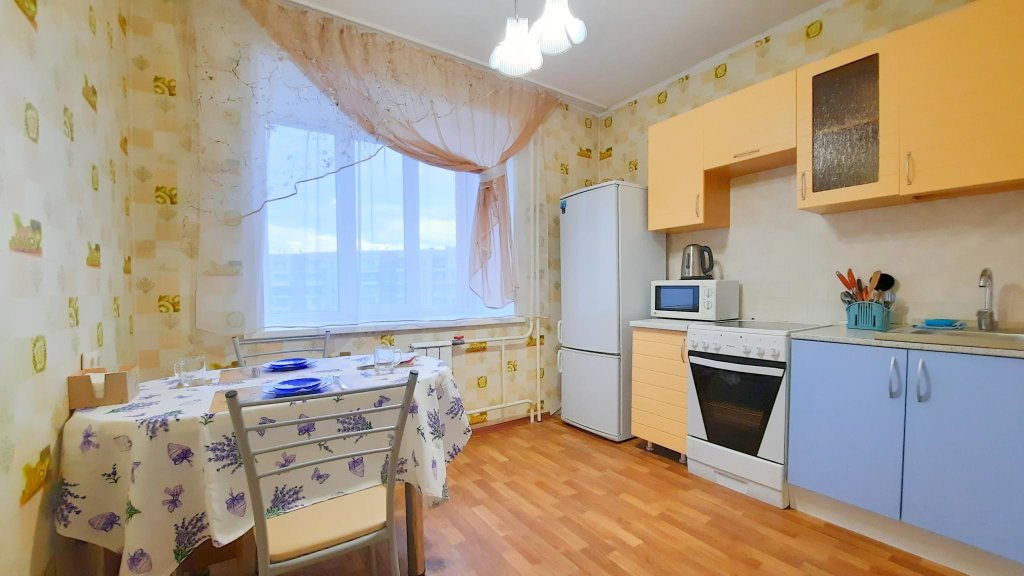 Красноярск: Апартаменты на улице 9 Мая 35 А