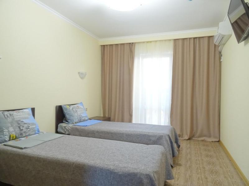 Агой: Guest House on Dorozhnik
