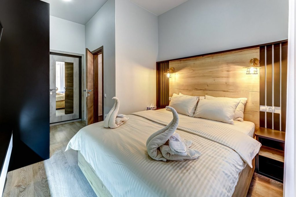 Мини-отель Boutique Apartments 1 PLUS 1 — фото 2