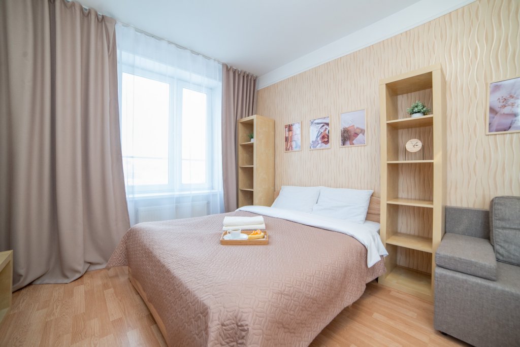 Екатеринбург: Апартаменты Красный 5к1 двушка