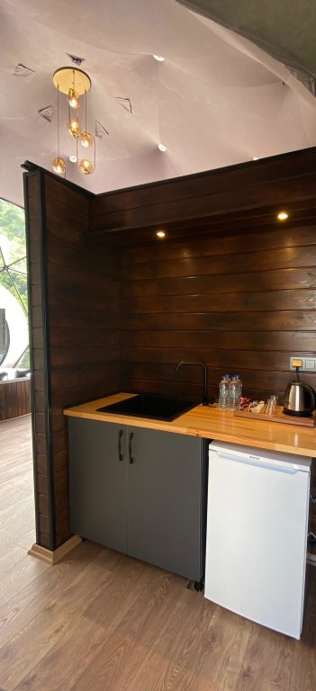 Чамлыхемшин: Glamping Kaledome orman evleri