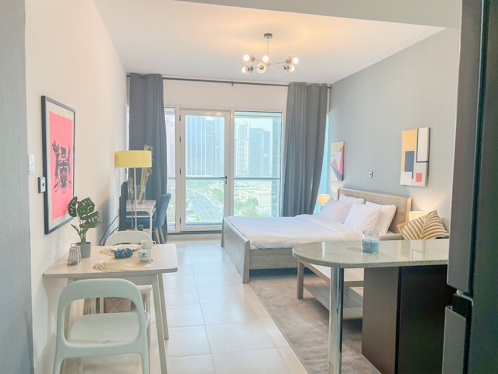Дубай: Апартаменты Cosmos Living Spacious Studio With Balcony