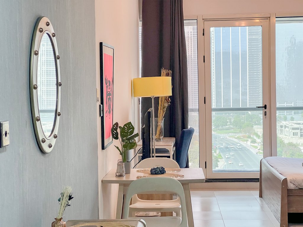 Дубай: Апартаменты Cosmos Living Spacious Studio With Balcony