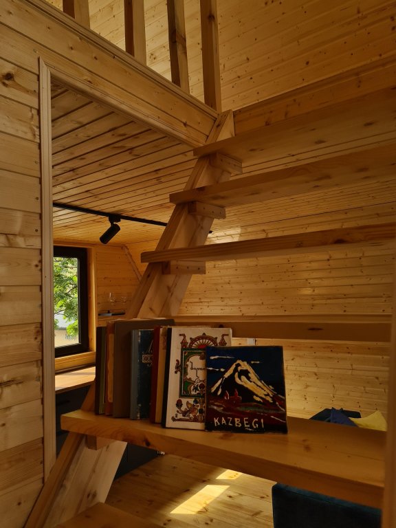 Степанцминда: Отель Chalet District Kazbegi