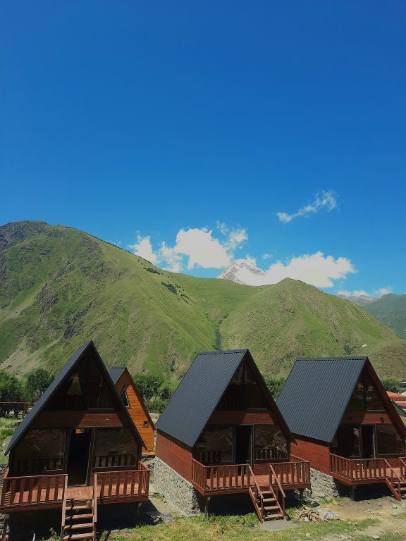 Степанцминда: Отель Chalet District Kazbegi
