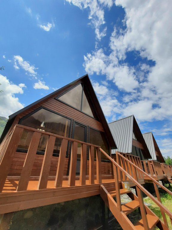 Степанцминда: Отель Chalet District Kazbegi