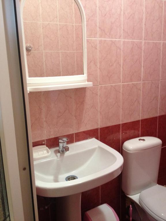 Гечрипш: Guest House Georgina