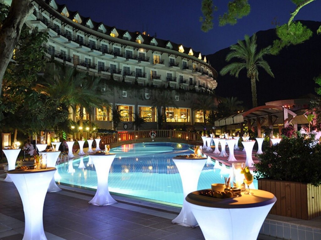 Кемер: Alkoclar Exclusive Kemer
