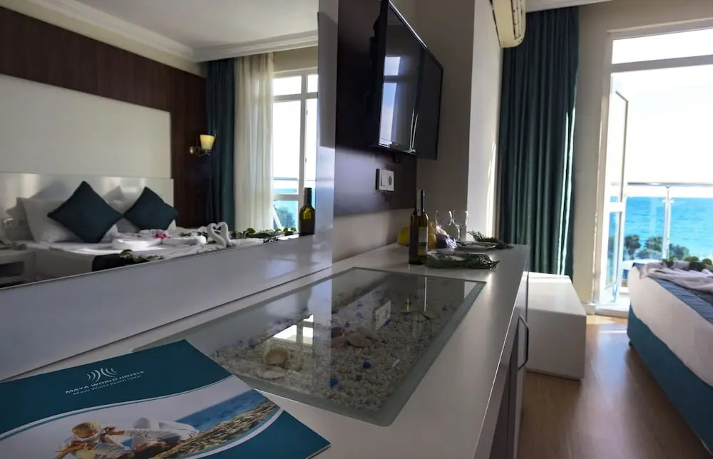 Окурджалар: Grand Paradise Hotel