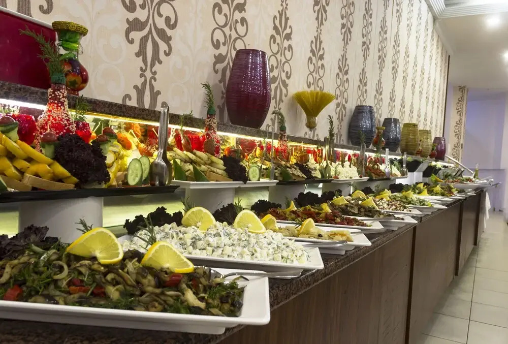 Окурджалар: Grand Paradise Hotel