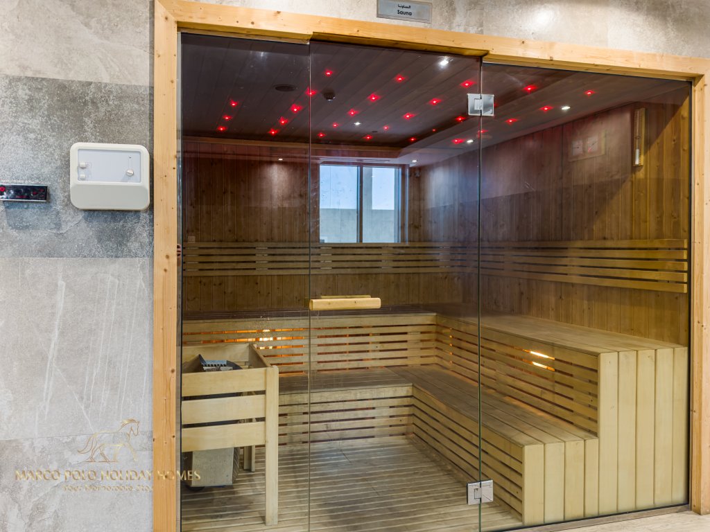 Дубай: Апартаменты Marco Polo - Sleek Studio With Lake And Burj Khalifa Views
