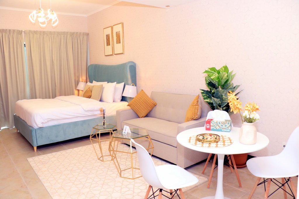 Дубай: Апартаменты Cosmos Living - Goldcrest Views1
