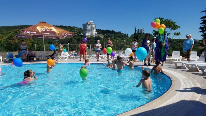 Алушта: Ателика Горизонт Алушта