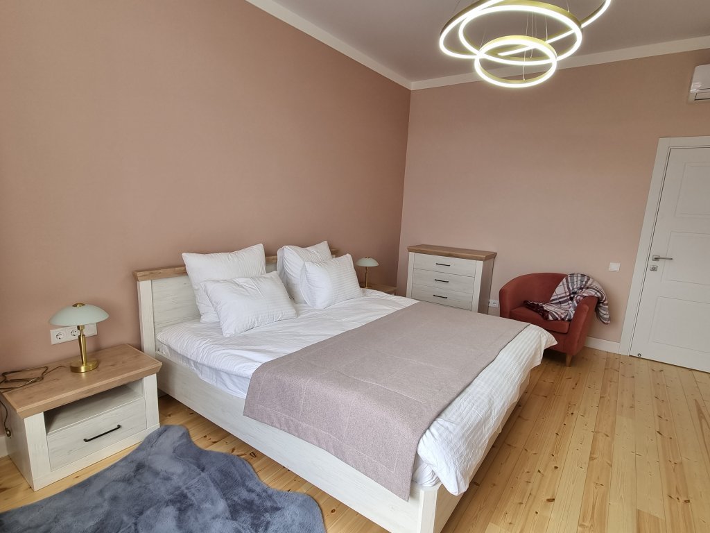 Пятигорск: Апартаменты на Крайнего 74