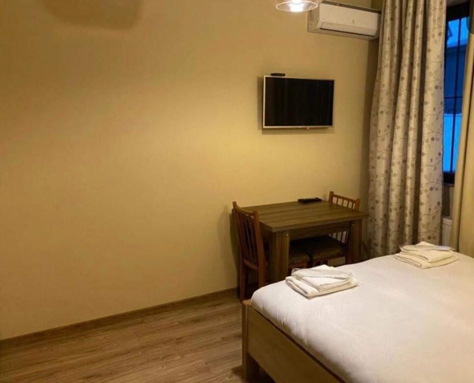 Тбилиси: Hotel Paper House