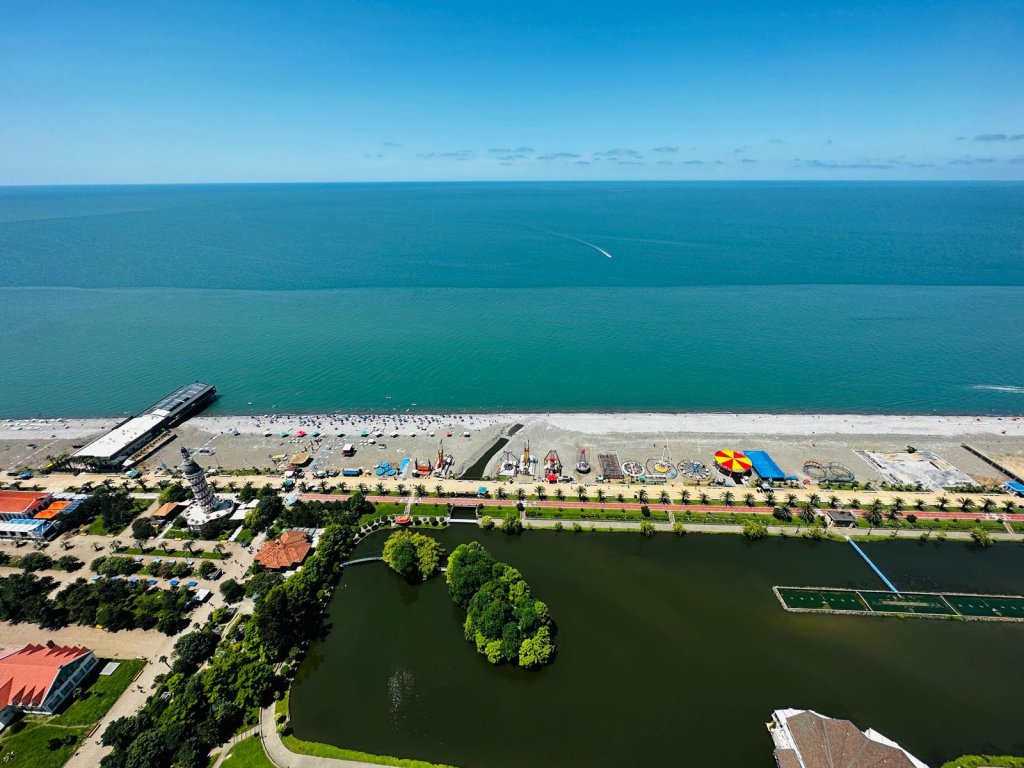 Апартаменты Batumi Orbi City 46 Floor — фото 2