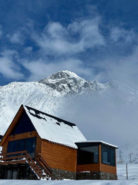 Степанцминда: Шале Kazbegi Inn Cottages