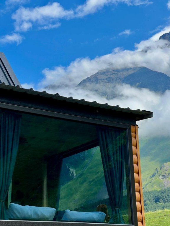 Степанцминда: Шале Kazbegi Inn Cottages