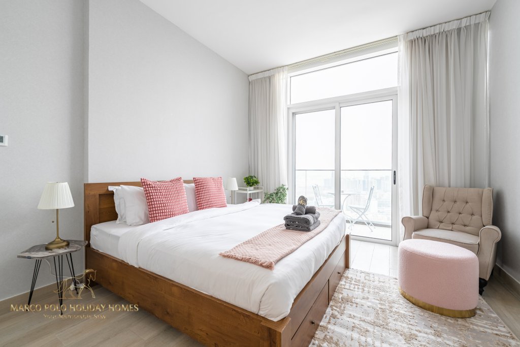 Дубай: Апартаменты Marco Polo - Unobstructed City Views From This Sleek Studio