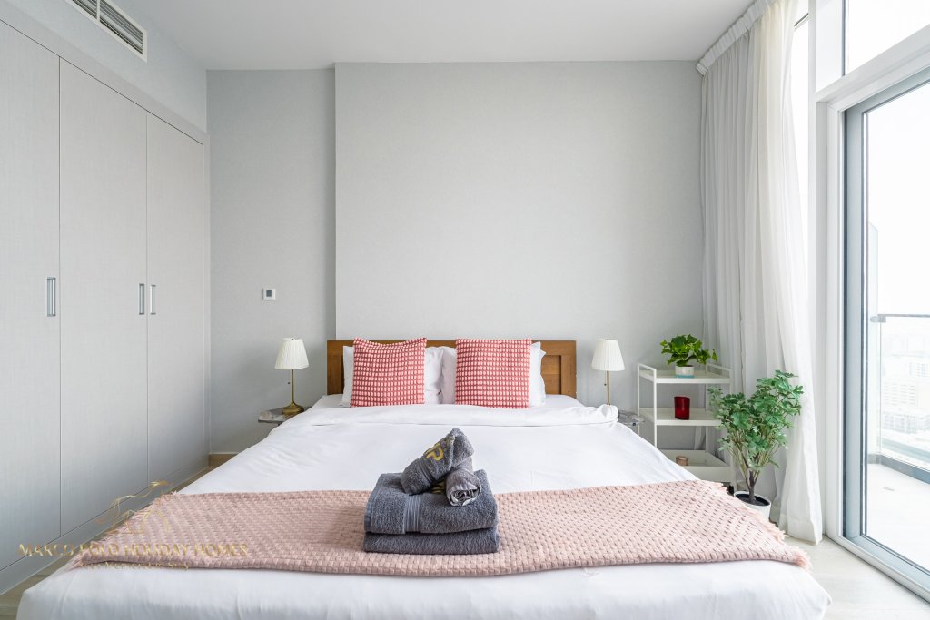 Дубай: Апартаменты Marco Polo - Unobstructed City Views From This Sleek Studio