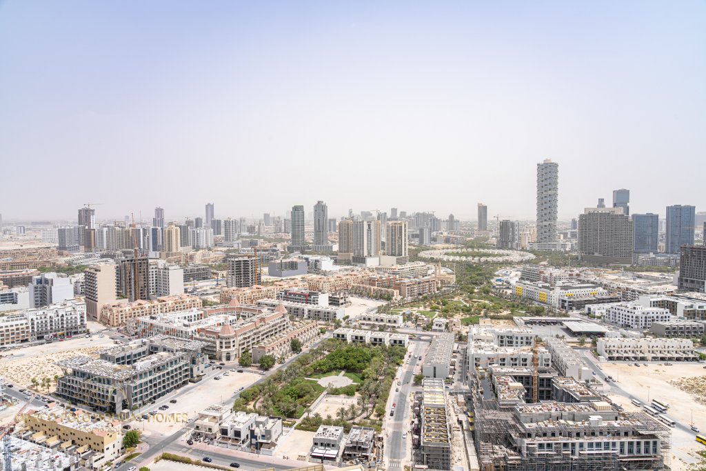 Дубай: Апартаменты Marco Polo - Unobstructed City Views From This Sleek Studio