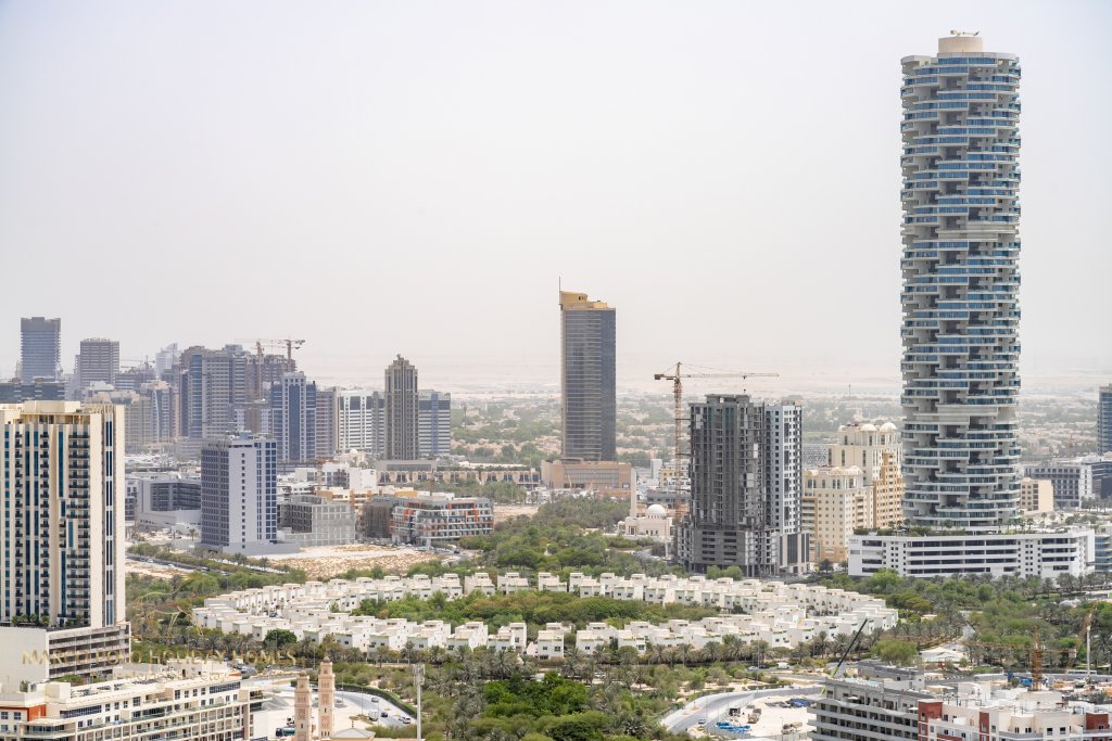 Дубай: Апартаменты Marco Polo - Unobstructed City Views From This Sleek Studio