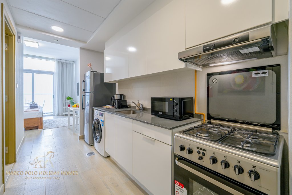 Дубай: Апартаменты Marco Polo - Unobstructed City Views From This Sleek Studio