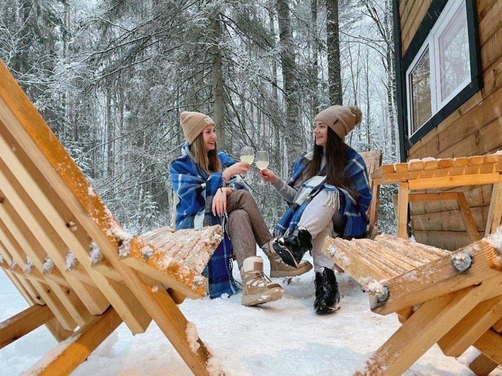 Алекка: Глэмпинг NewCamp Эссойла (Ньюкэмп Эссойла)