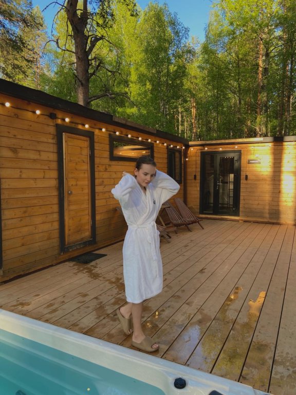 Алекка: Глэмпинг NewCamp Эссойла (Ньюкэмп Эссойла)