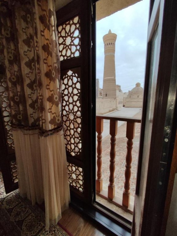 Бухара: Golden Minaret (Голден Минарет)
