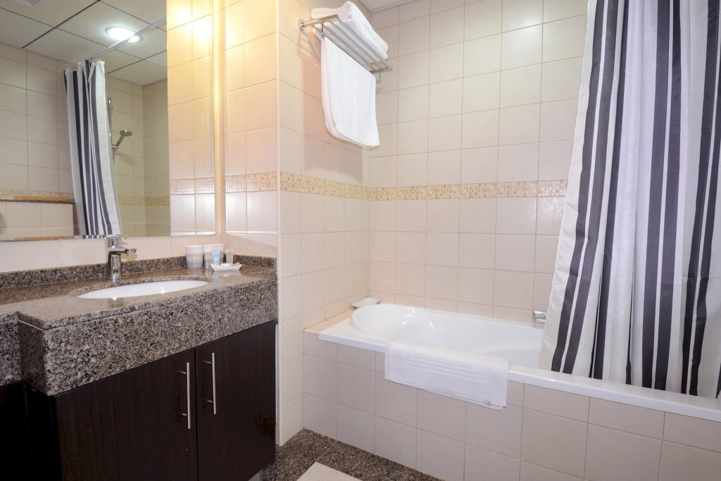 Дубай: Bay Central - 1 Bedroom Apartment, Marina View - Rud 68309