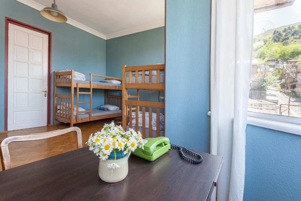 Тбилиси: M42 Hostel