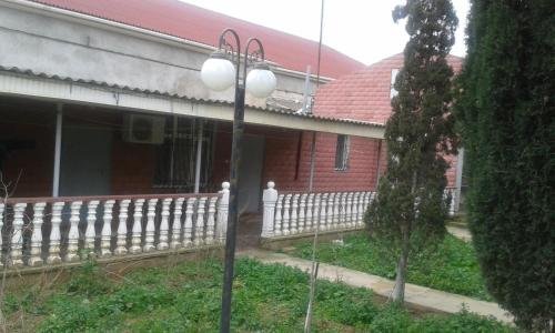 Баку: Shuvelan Cottage House