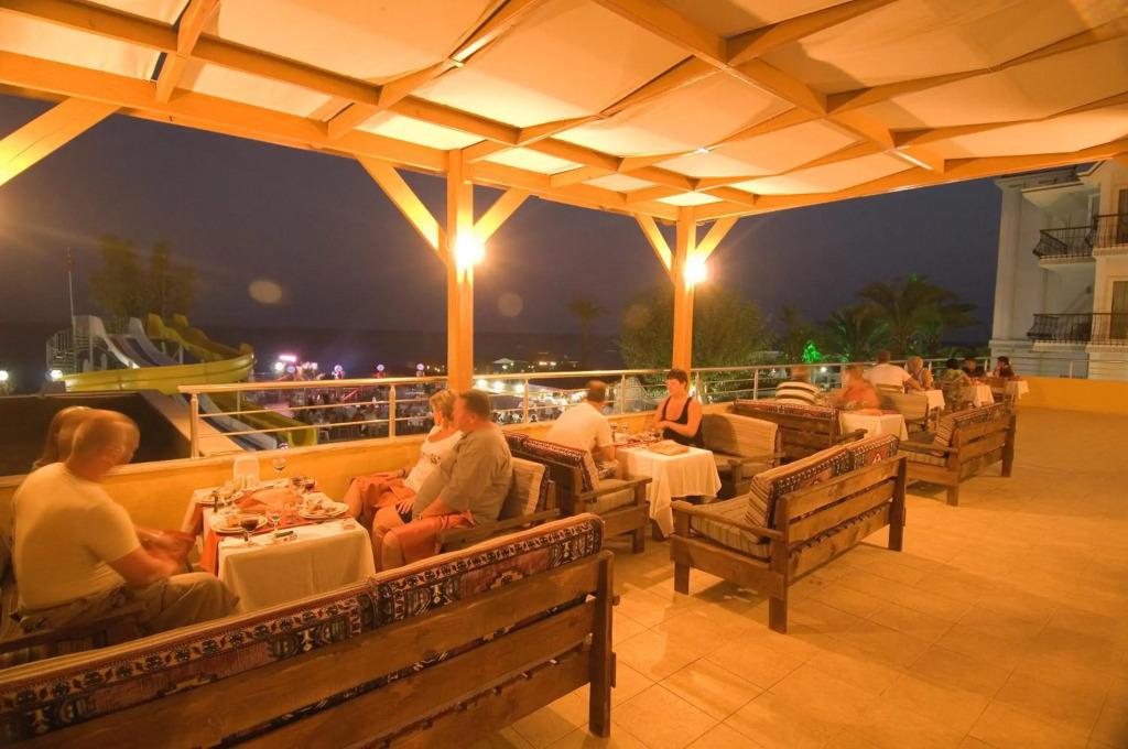 Текирова: Club Hotel Sunbel