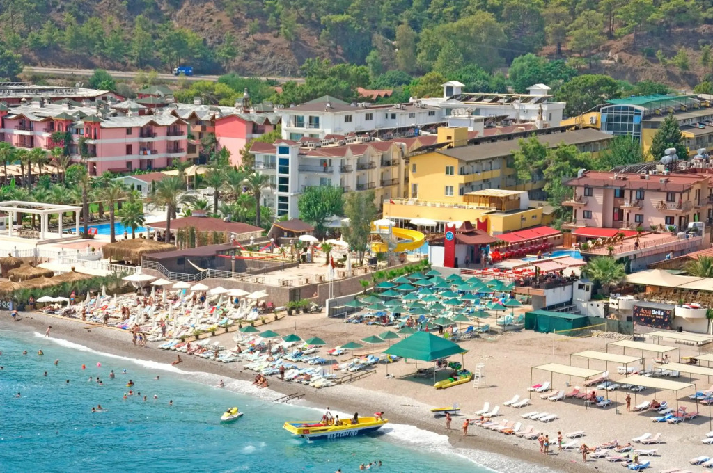 Текирова: Club Hotel Sunbel