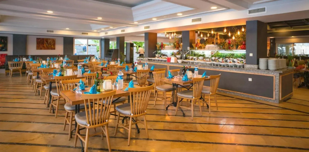 Текирова: Club Hotel Sunbel
