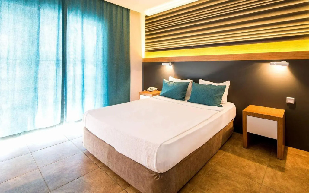 Текирова: Club Hotel Sunbel