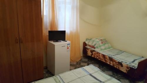 Гагра: Guest house Uyt