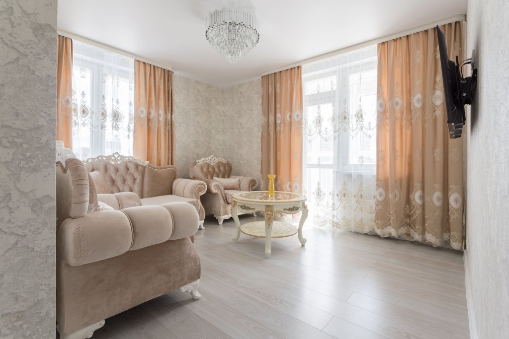 Красноярск: Квартира RentHouse на 9 Мая 83