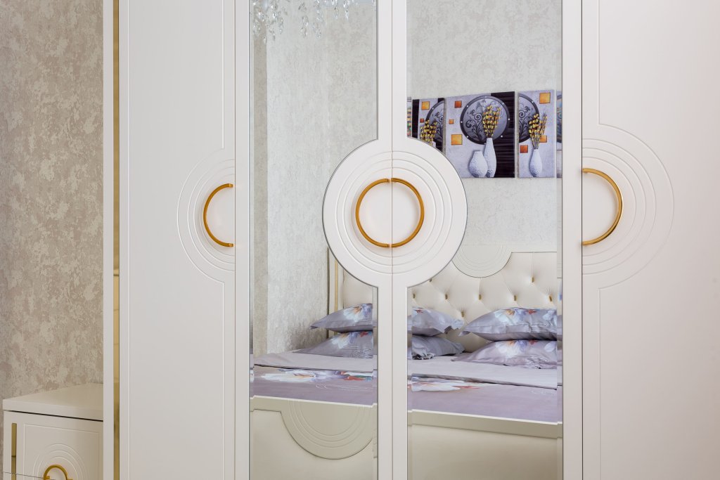 Красноярск: Квартира RentHouse на 9 Мая 83